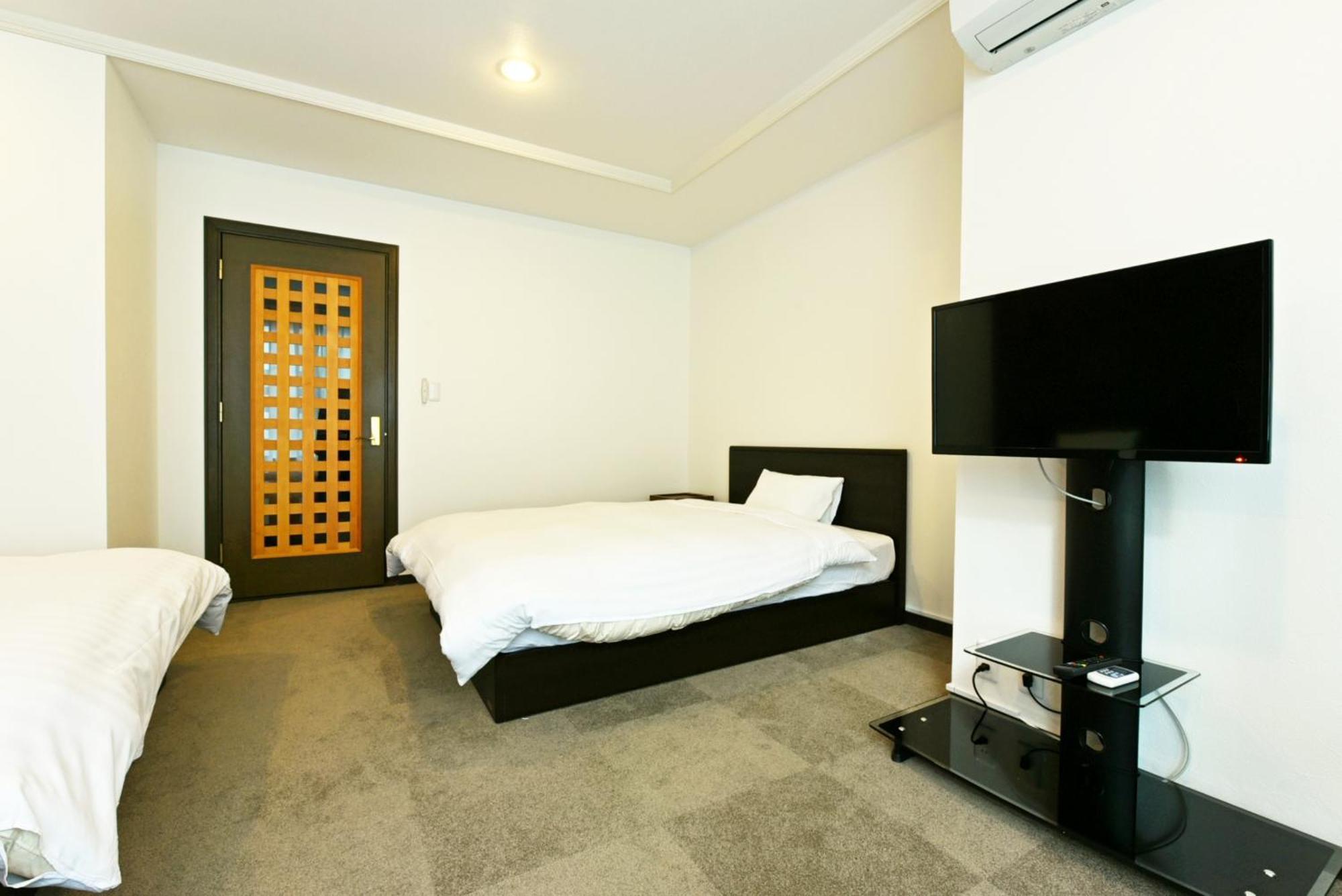 Hostel Pleasure Maruyama Sapporo Bilik gambar